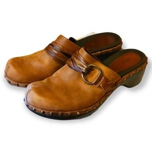 Ecco clogs leather size 8